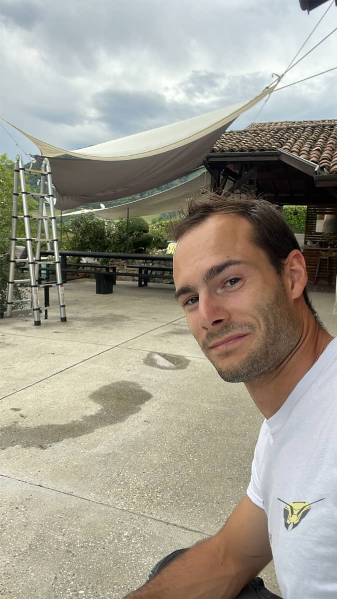 Valentin de Stop Guêpes, en Savoie